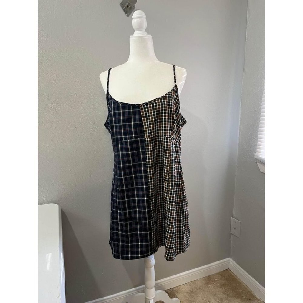 It’s plaid short women dress size 1X preppy academia short plaid dress